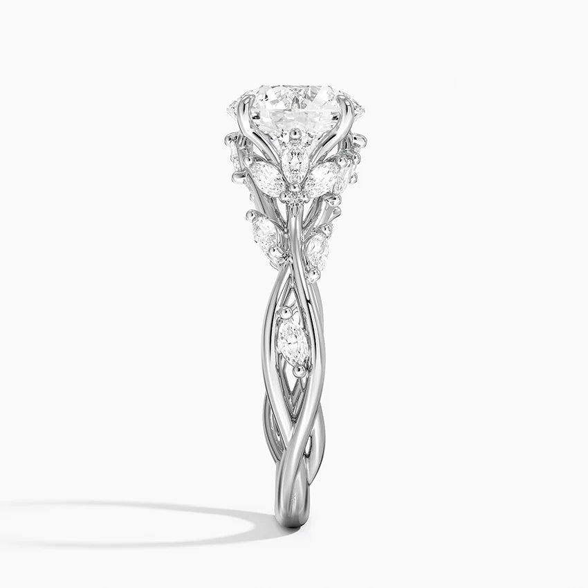 18K Yellow Gold Secret Garden Diamond Ring: An Enchanted Engagement Choice 🟡